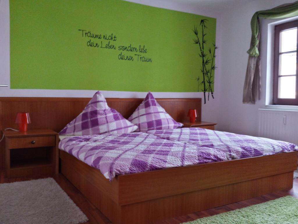 4 Jahreszeiten Meissen Room photo